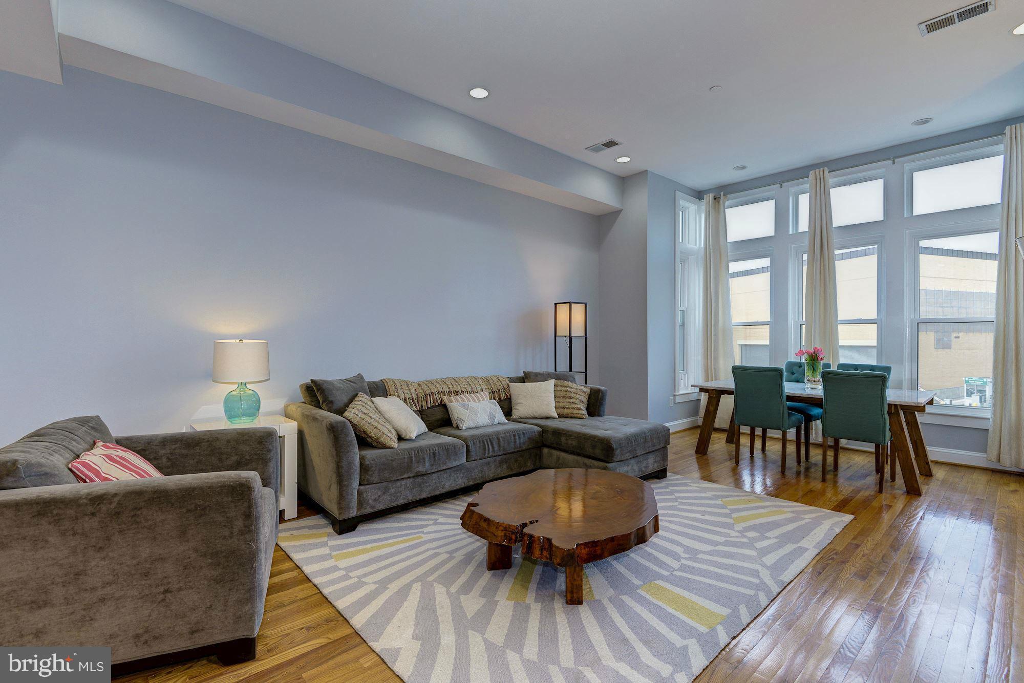 1328 Park Road Northwest, Unit A Washington, DC 20010 - Photo 3 of 12 Living Room