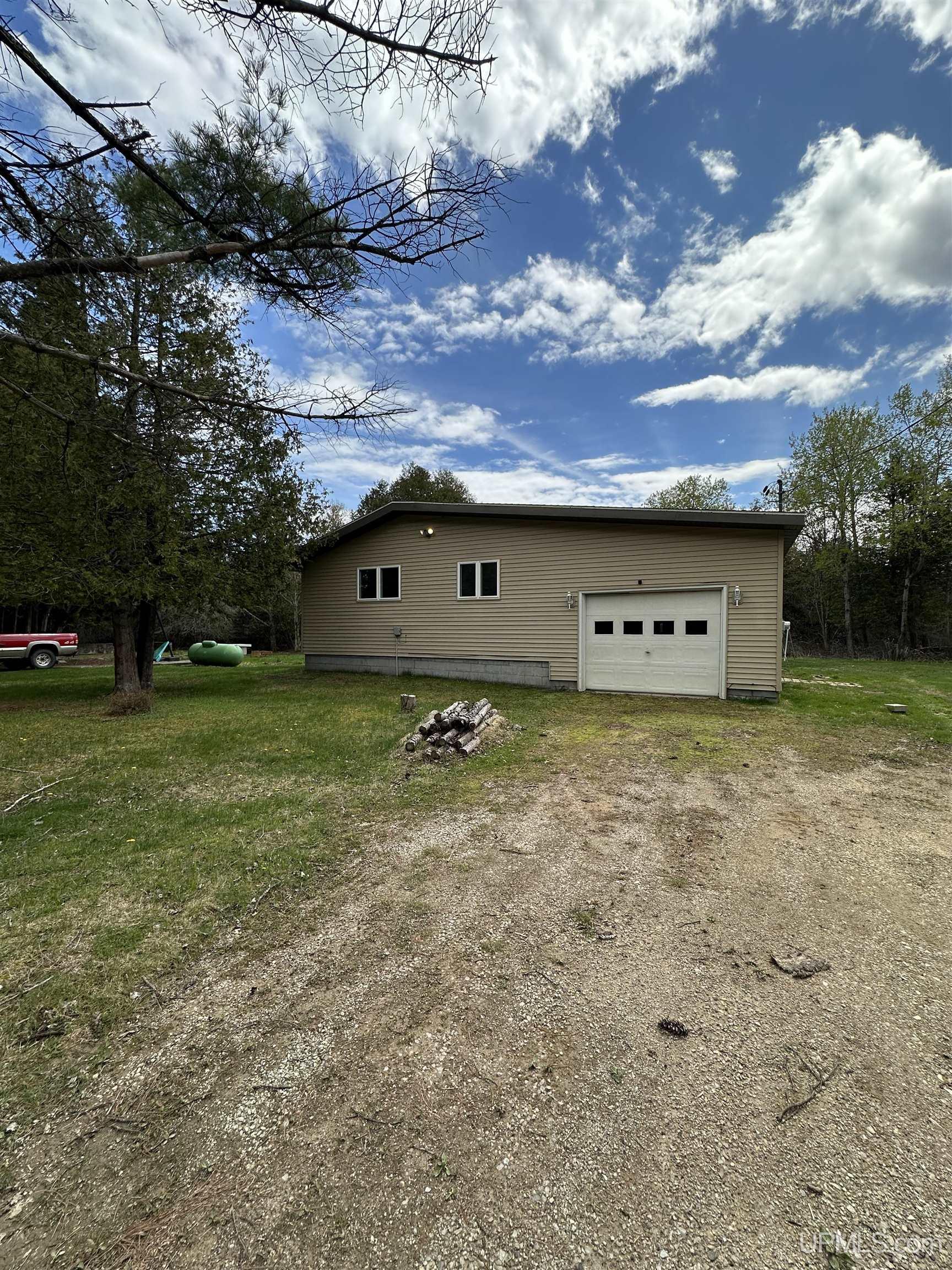 3893 10th Road Bark River, MI 49807 - Photo 22 of 22