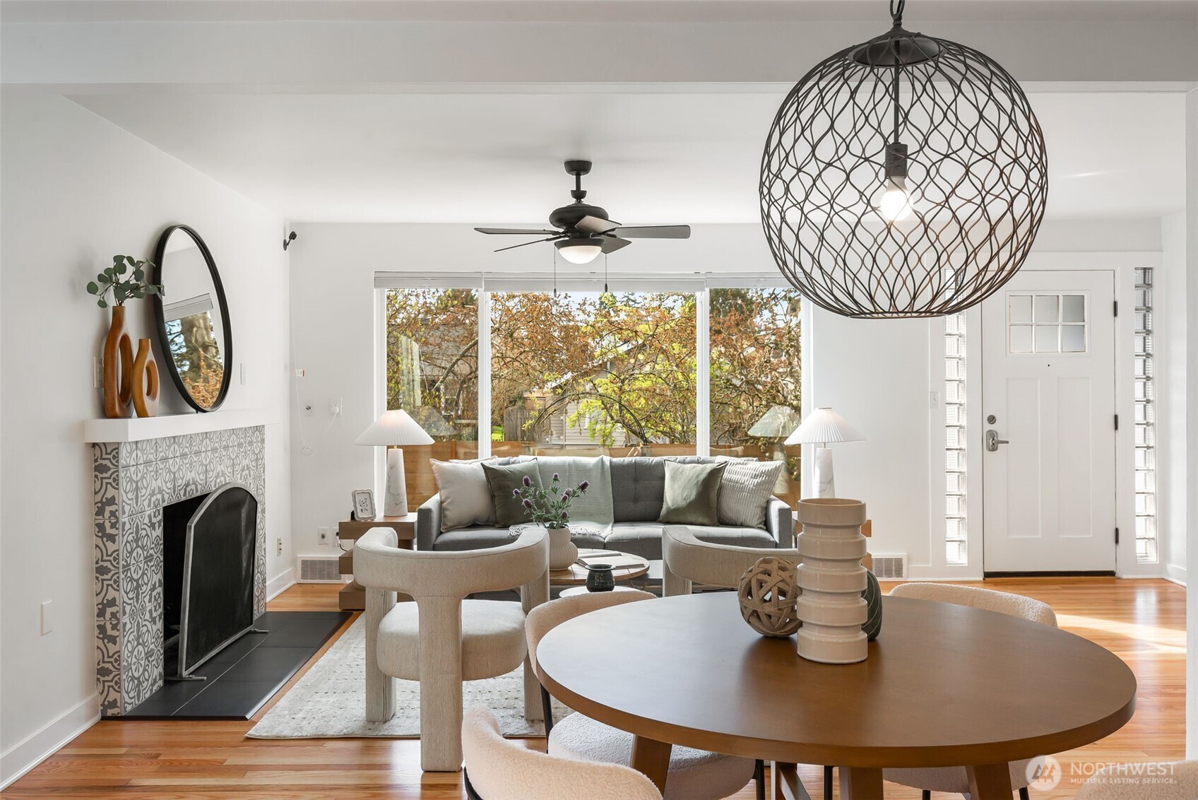 336 Northwest 46th Street Seattle, WA 98107 - Photo 5 of 31