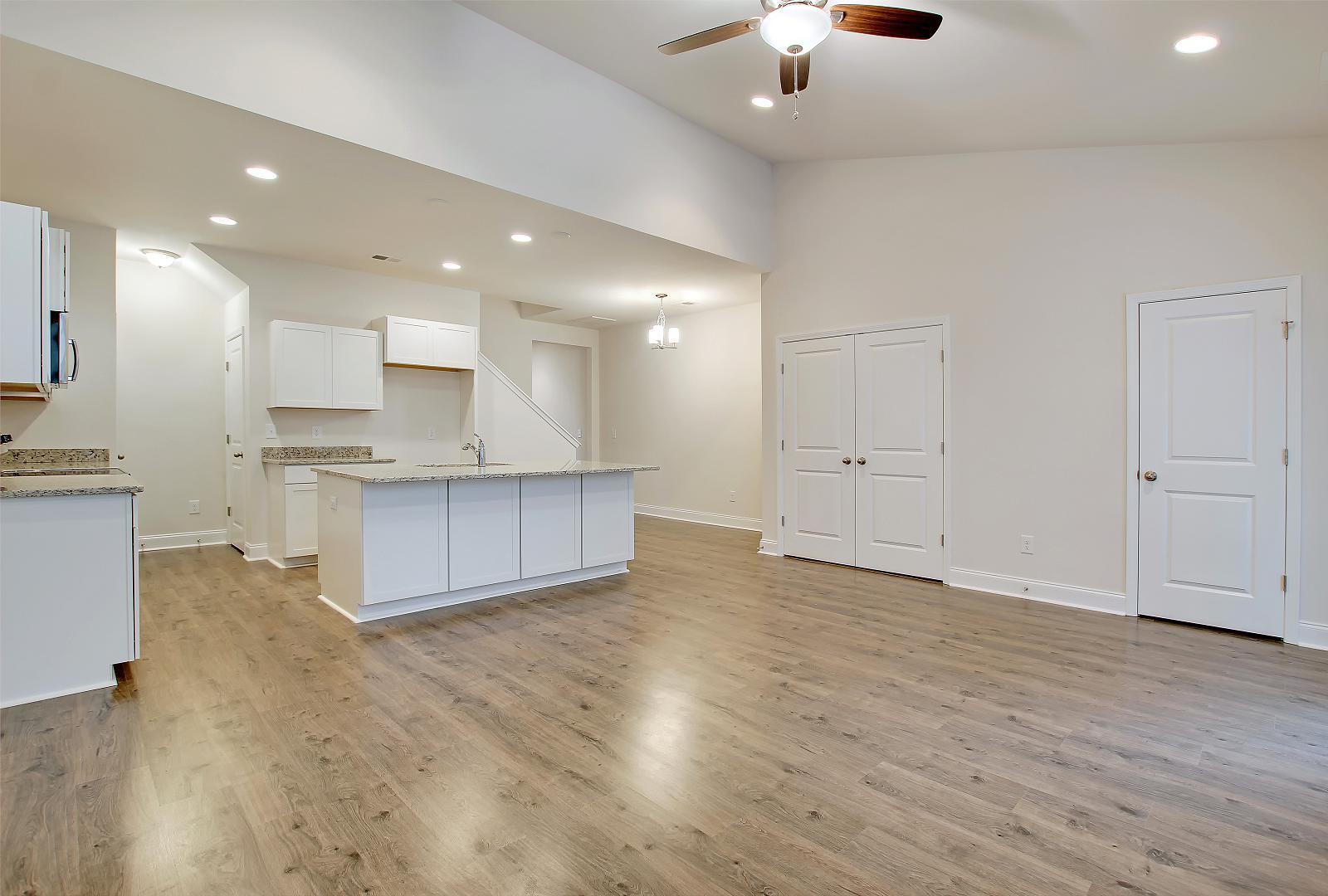 7754 Montview Road North Charleston, SC 29418 - Photo 3 of 7 Ellis Creek Living Room