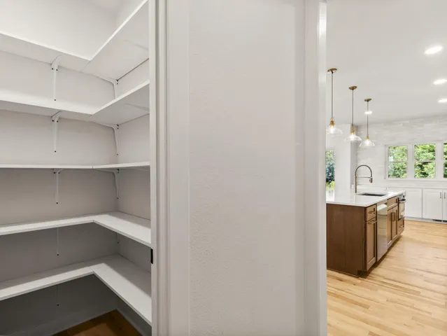 $899,900 | W151N11847 Mistletoe Road, Germantown, WI 53022