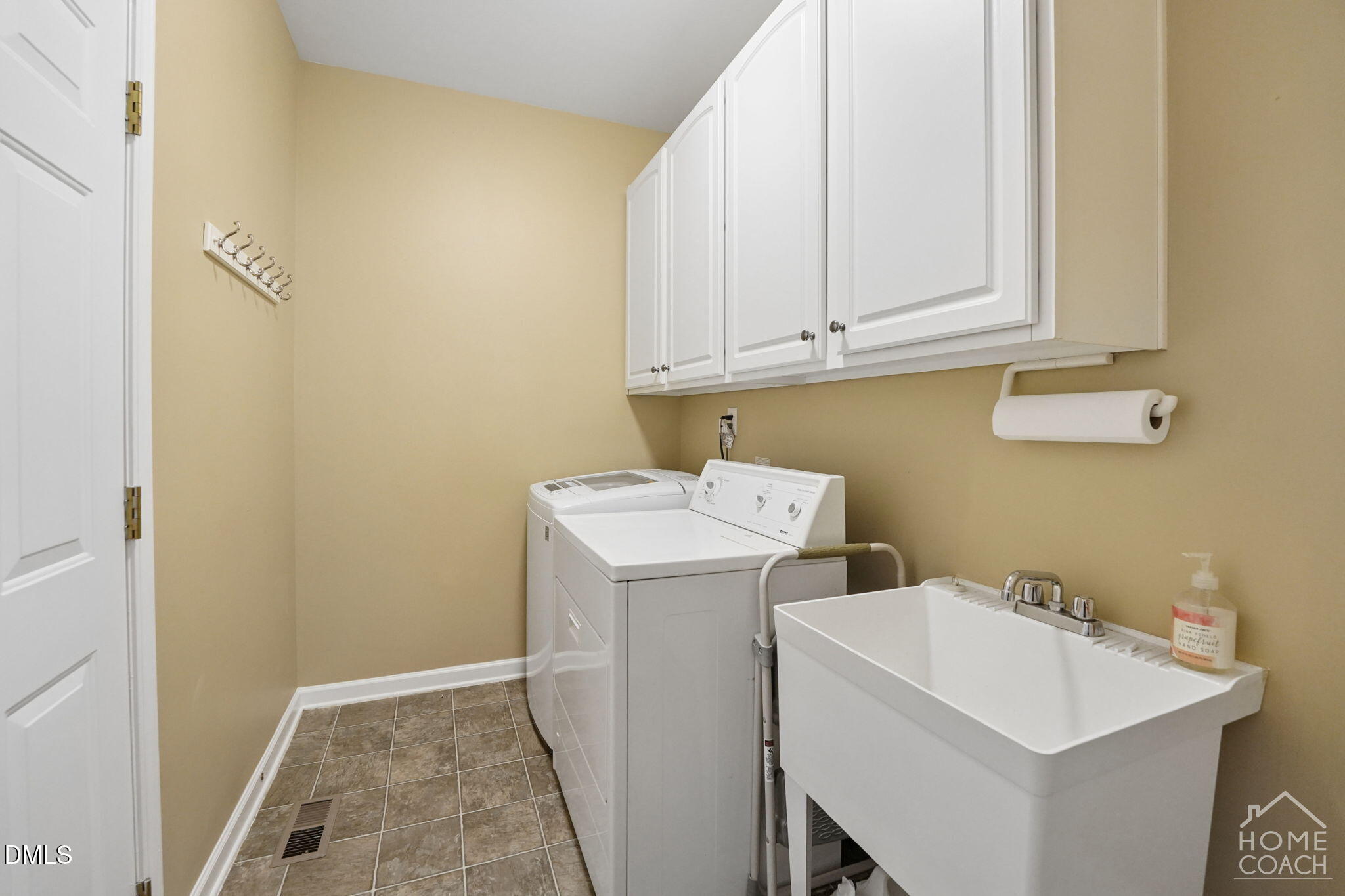 10611 Friendly Neighbor Lane Raleigh, NC 27614 - Photo 26 of 53