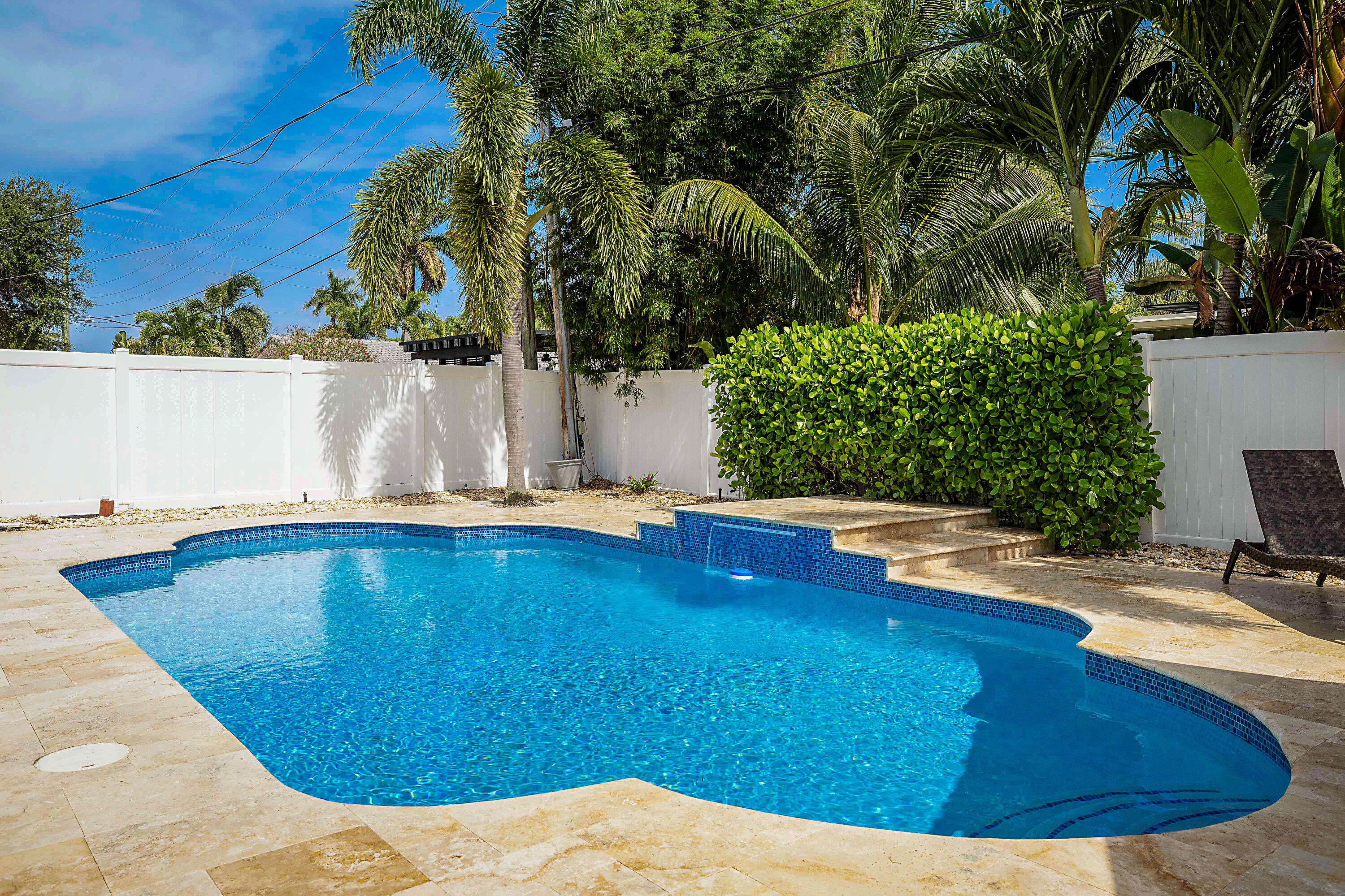 2620 Northeast 53rd Street Lighthouse Point, FL 33064 - Photo 11 of 44 2620 NE 53rd St -33
