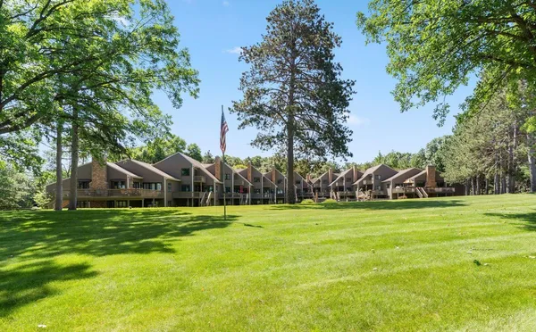 $825,000 | 35533 Sand Pointe Drive, Unit 3, Crosslake, MN 56442