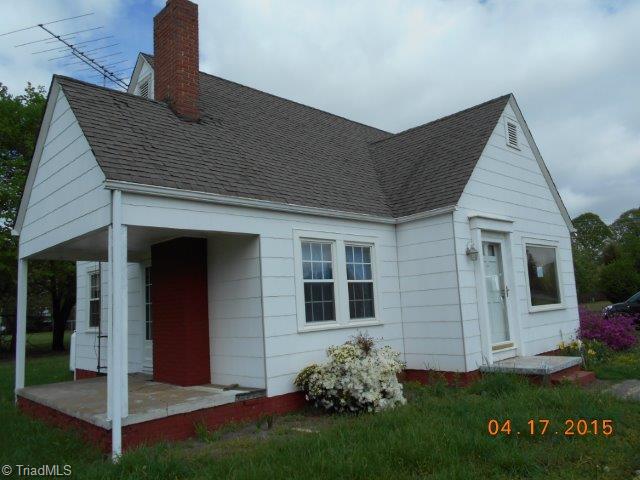 301 Bud Sink Road Lexington, NC 27295 - Photo 4 of 21 Gallery Image 4