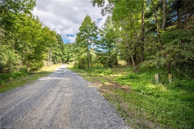 $179,900 | 0 Cox Store Road Southwest, Floyd, VA 24091