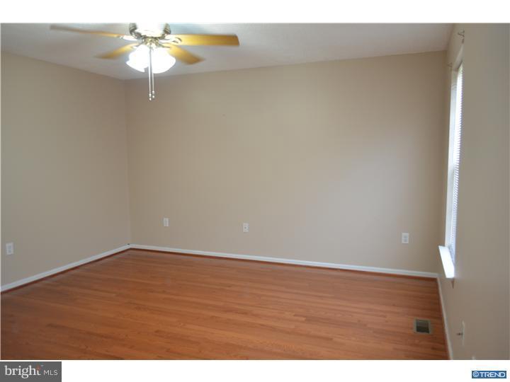 39 Birchgrove Road Newark, DE 19702 - Photo 5 of 17 Gallery Image 5