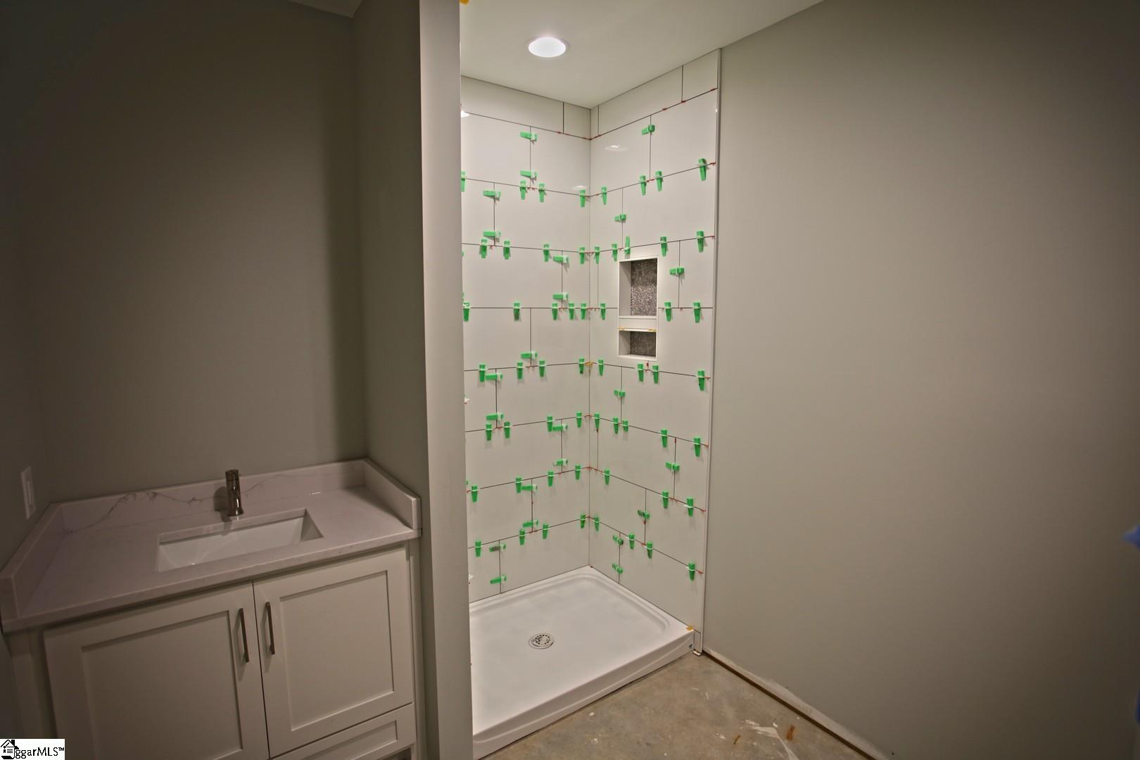 915 Four Views Court Seneca, SC 29672 - Photo 23 of 36 Gallery Image 23
