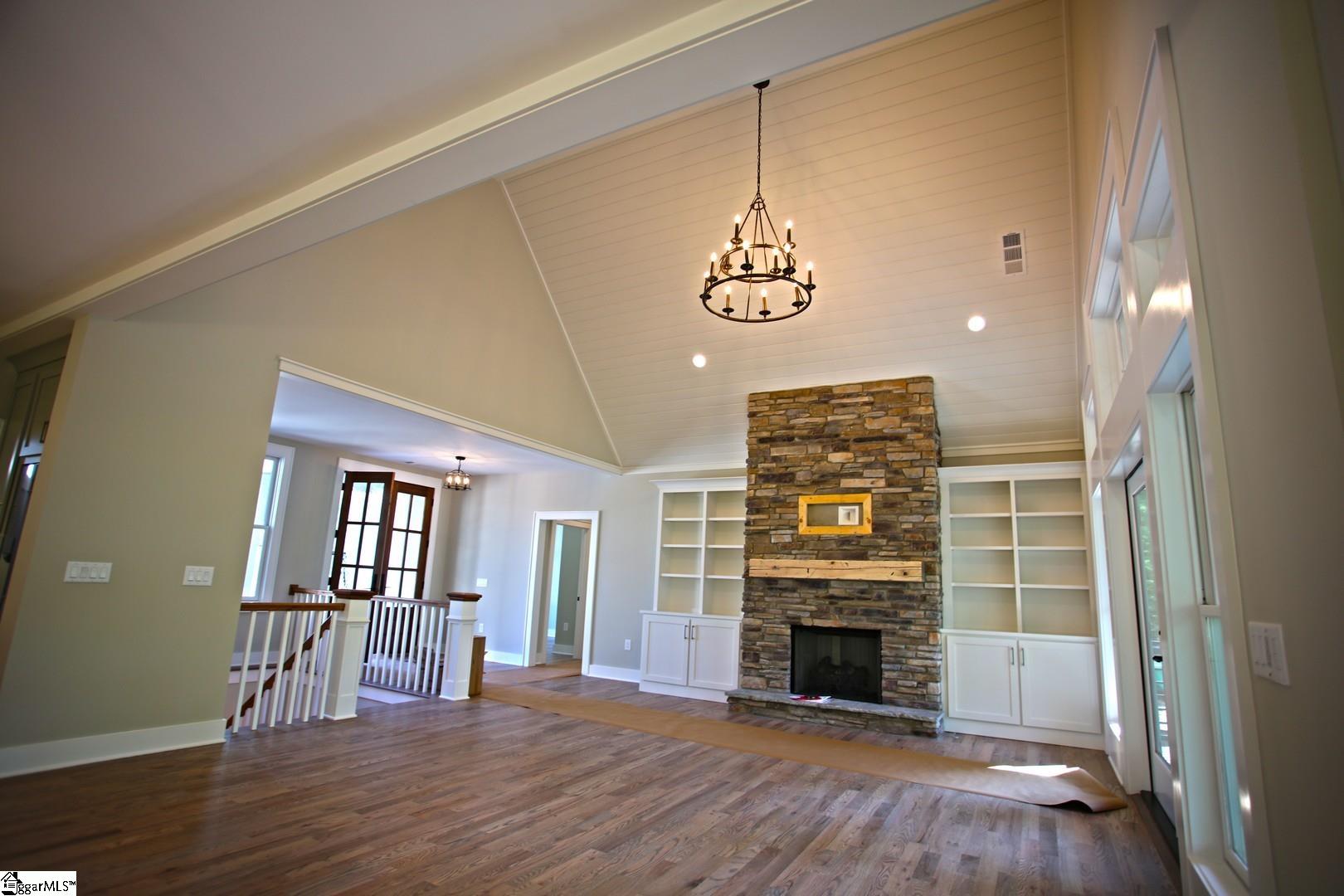 915 Four Views Court Seneca, SC 29672 - Photo 4 of 36 Gallery Image 4
