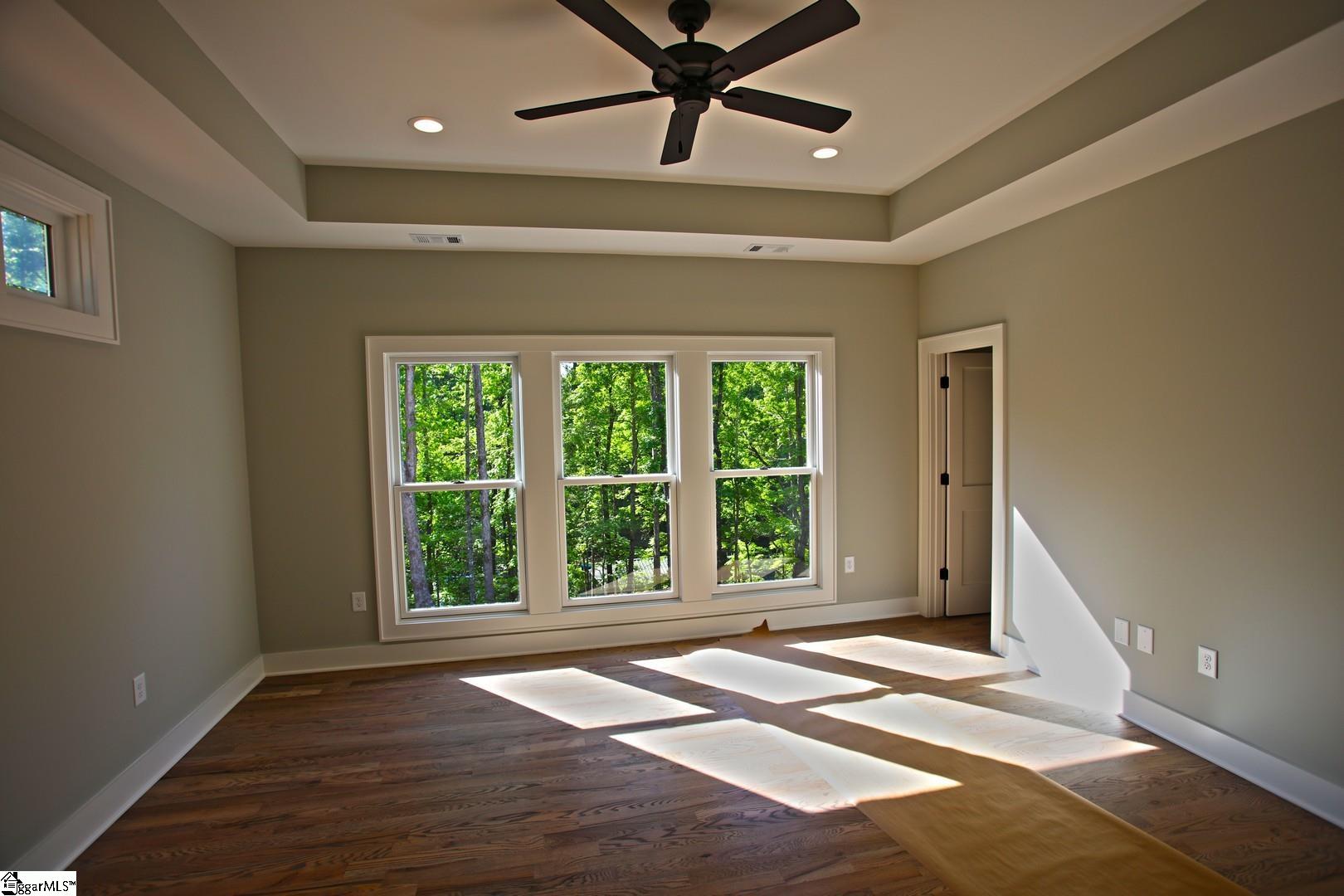 915 Four Views Court Seneca, SC 29672 - Photo 10 of 36 Gallery Image 10