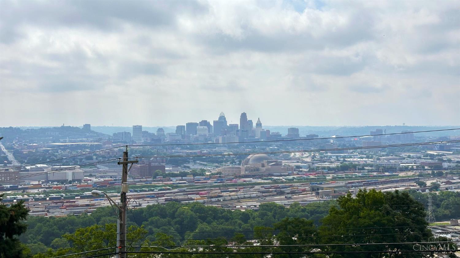 2680 Lehman Road, Unit C302 Cincinnati, OH 45204 - Photo 20 of 22