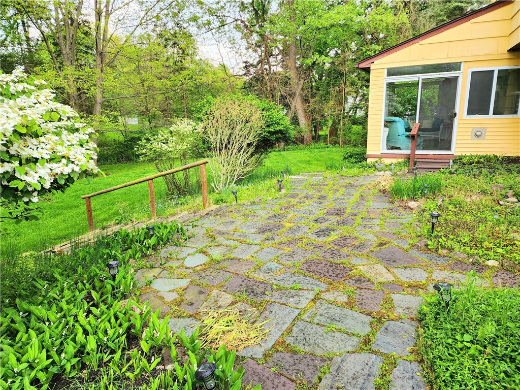 36 Rollingwood Drive Perinton, NY 14534 - Photo 4 of 40