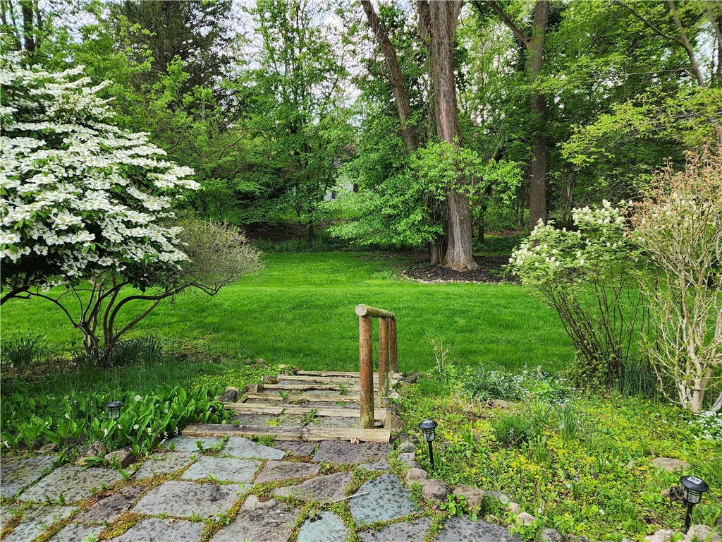 36 Rollingwood Drive Perinton, NY 14534 - Photo 5 of 40