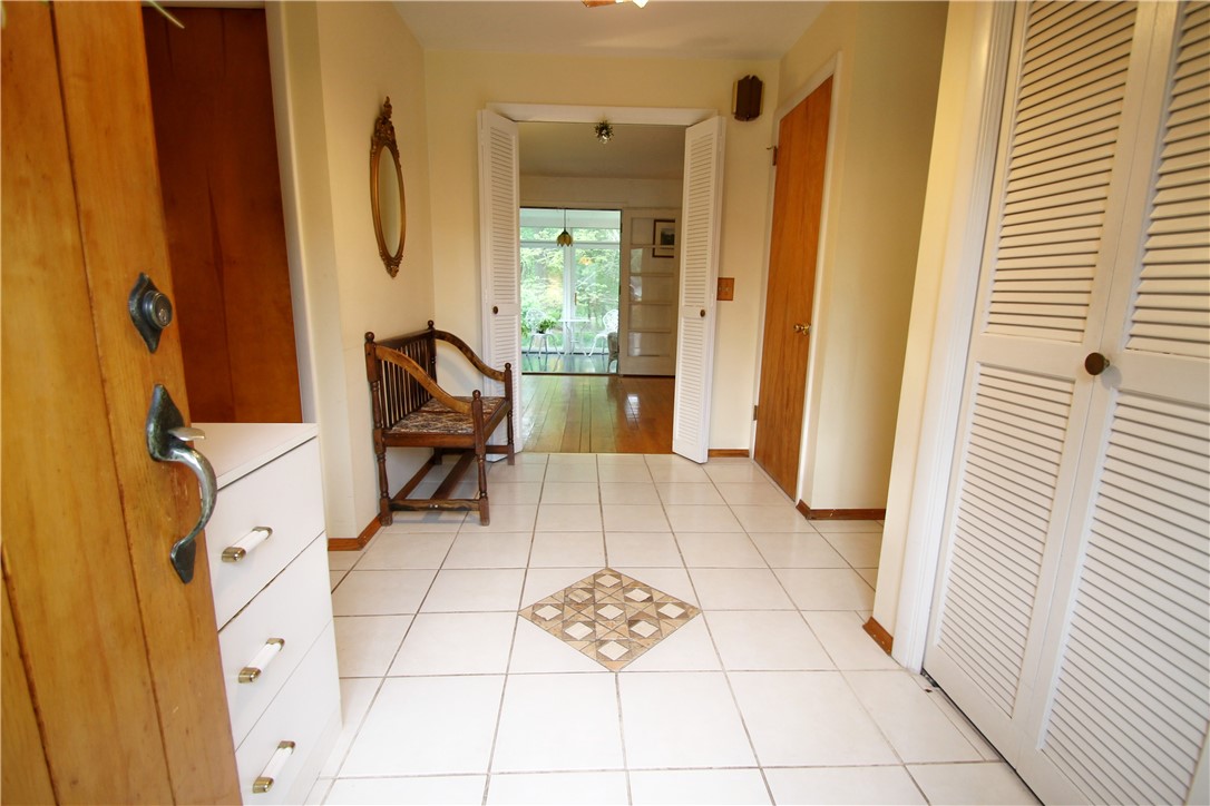 36 Rollingwood Drive Perinton, NY 14534 - Photo 9 of 40