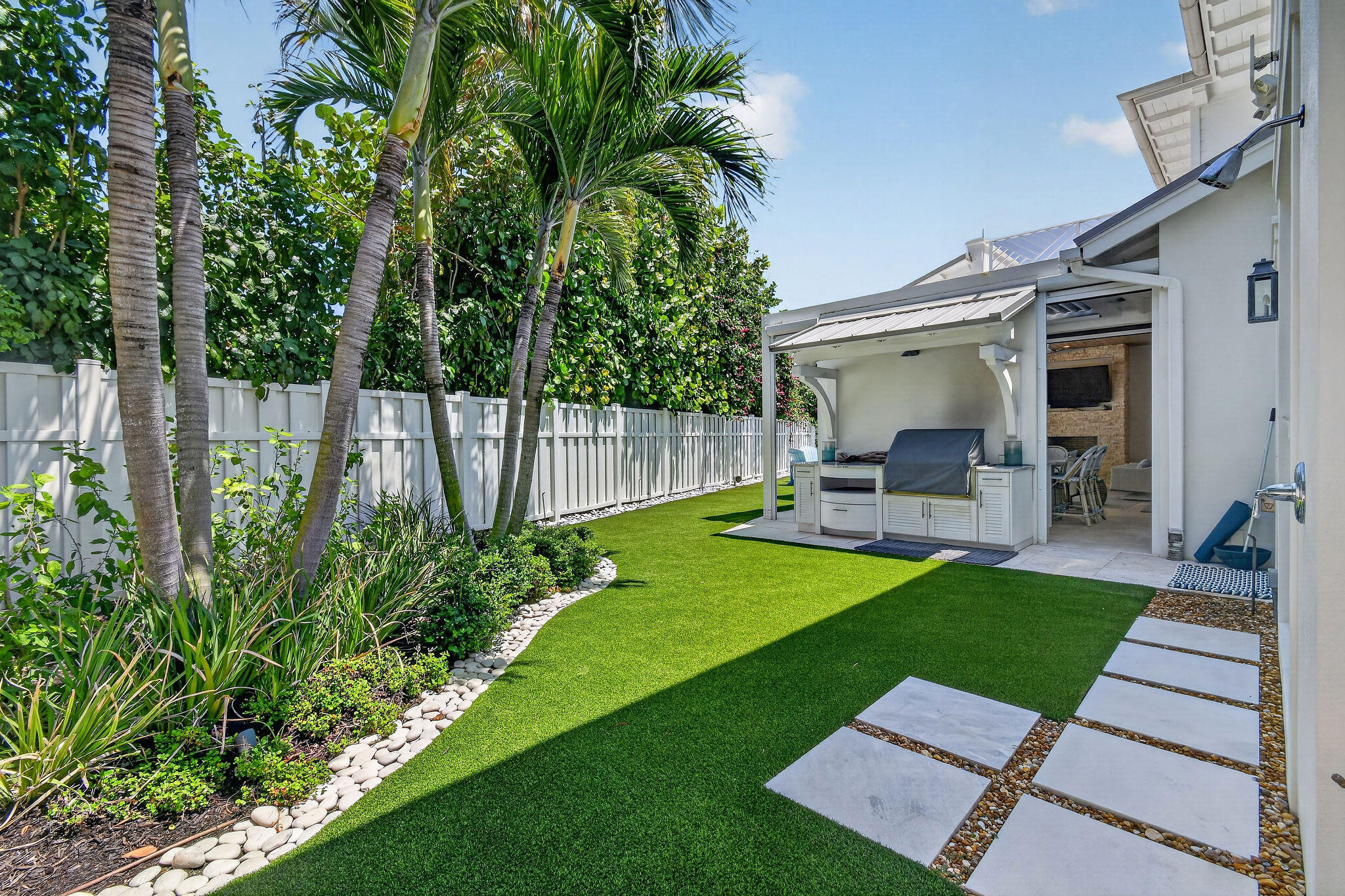59 Colony Road Jupiter Inlet Colony, FL 33469 - Photo 50 of 62 59ColonyRd(105)