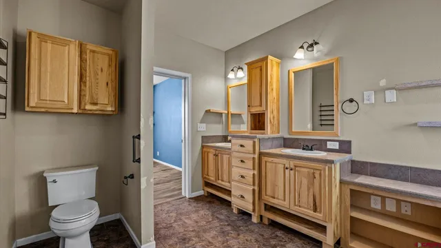 $675,000 | 11211 Creek View Lane, Eckert, CO 81418