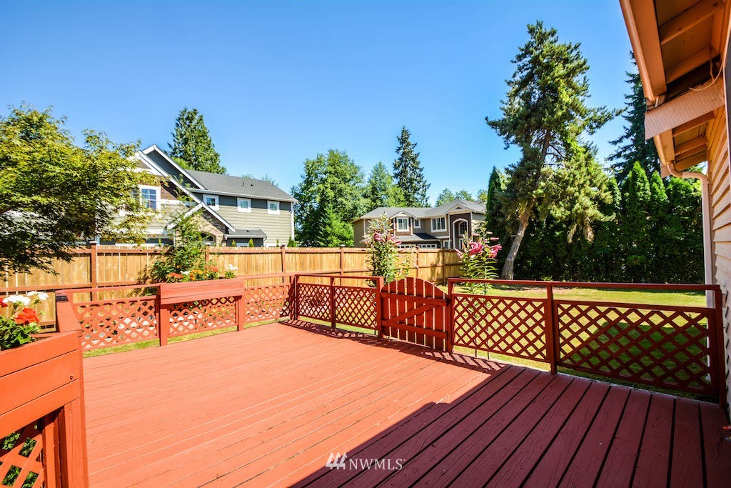 2320 168th Street Southeast Bothell, WA 98012 - Photo 15 of 18