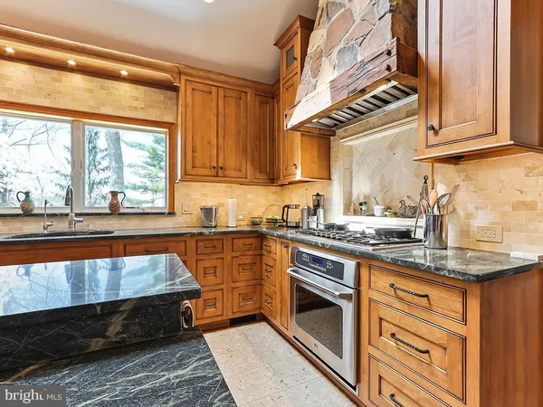 $975,000 | 375 Sentinel Avenue, Newtown, PA 18940