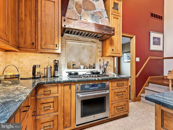 $975,000 | 375 Sentinel Avenue, Newtown, PA 18940