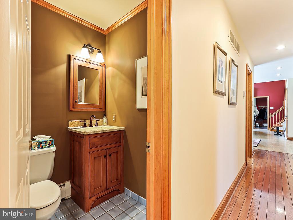 375 Sentinel Avenue Newtown, PA 18940 - Photo 41 of 82