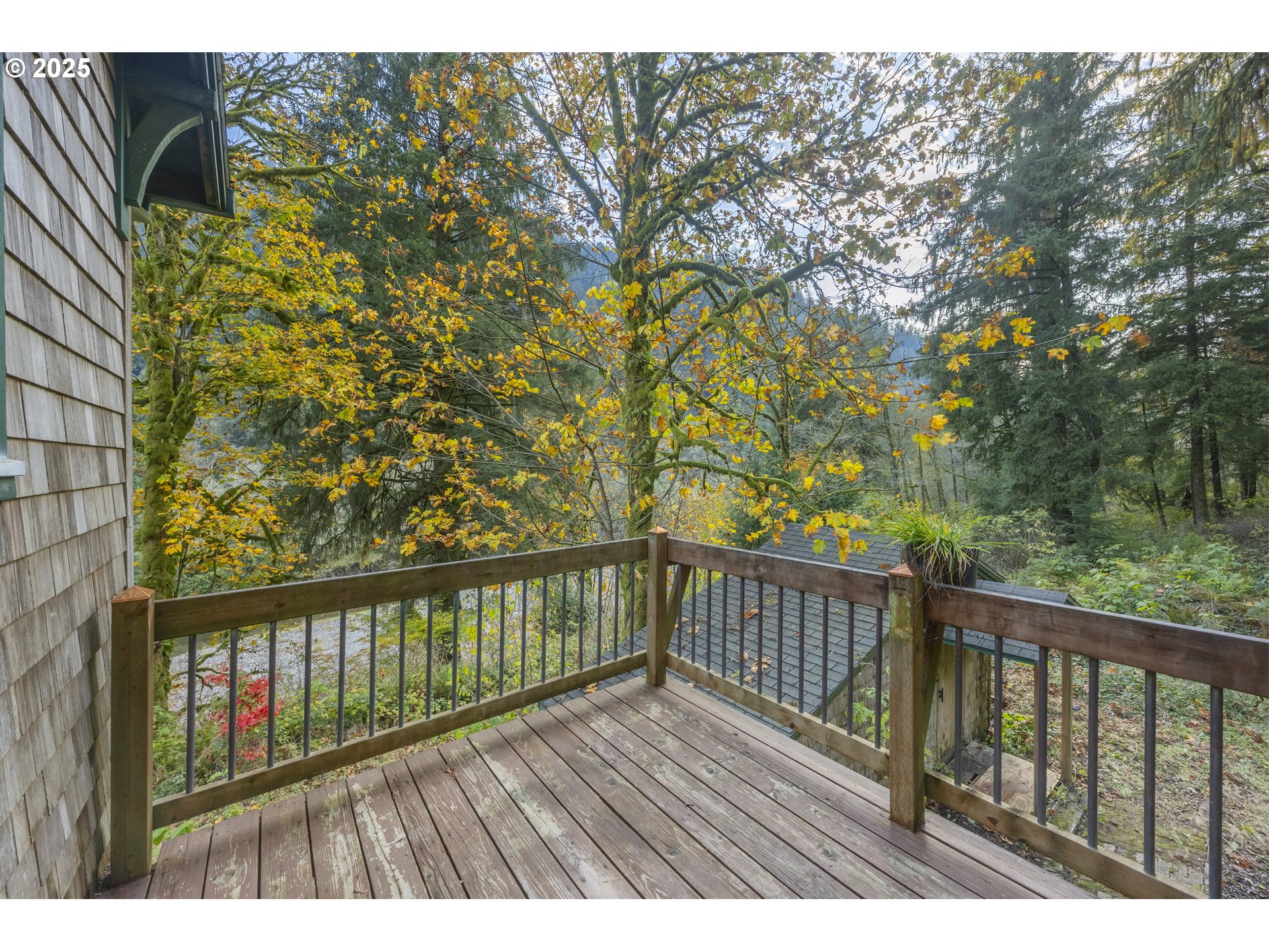 9501 Kilchis River Road Tillamook, OR 97141 - Photo 9 of 33 Gallery Image 9