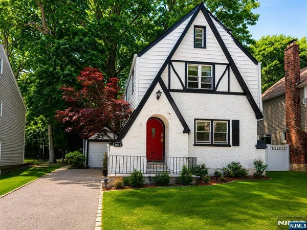 $632,000 | 1016 Grace Terrace, Teaneck, NJ 07666