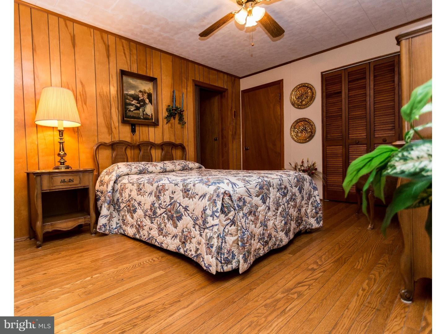 529 Kossuth Street Riverside, NJ 08075 - Photo 11 of 19