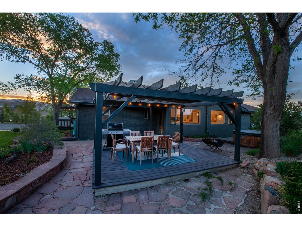 6152 Hygiene Road Longmont, CO 80503 - Photo 34 of 40 Back Deck