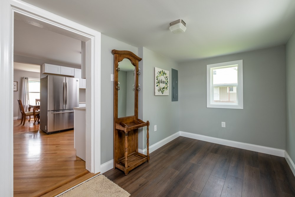 1085 Mt Solon Road Mount Solon, VA 22843 - Photo 11 of 29 Gallery Image 11