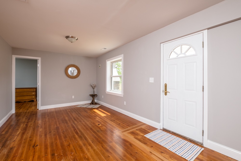 1085 Mt Solon Road Mount Solon, VA 22843 - Photo 8 of 29 Gallery Image 8