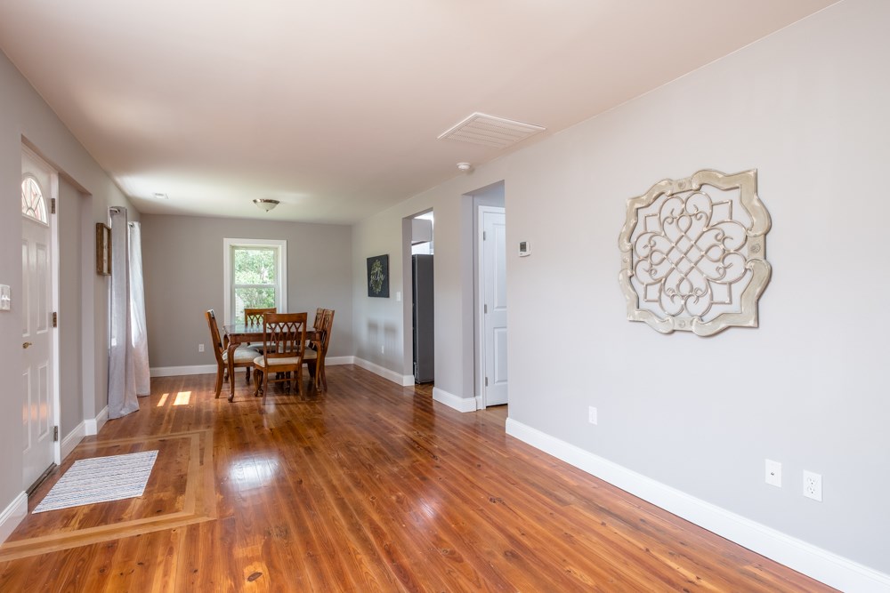 1085 Mt Solon Road Mount Solon, VA 22843 - Photo 9 of 29 Gallery Image 9