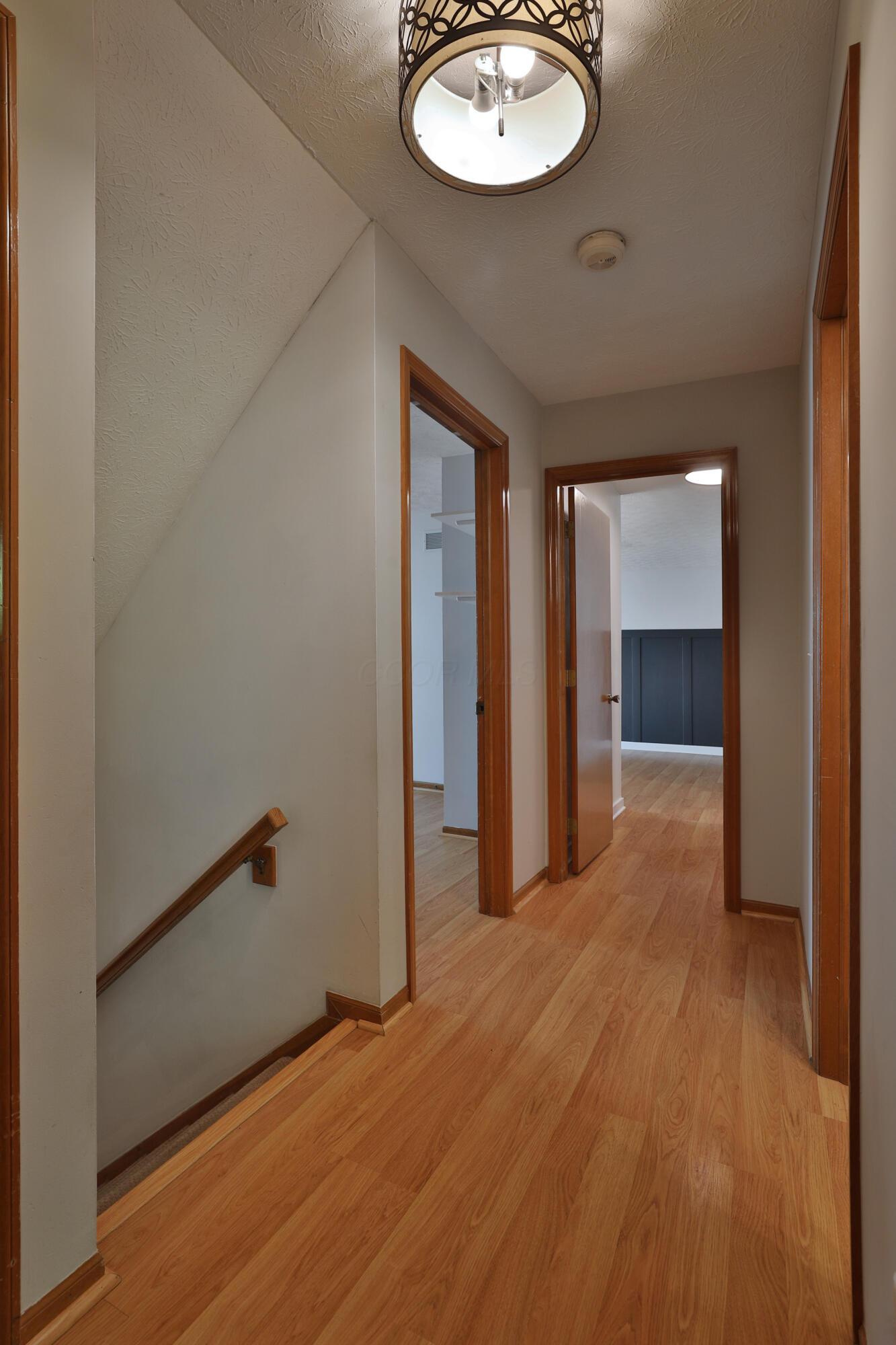803 Lindenhaven Road Columbus, OH 43230 - Photo 21 of 53 Upstairs Hallway