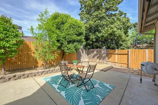 $529,950 | 5812 Kimberly Hill Court, Carmichael, CA 95608