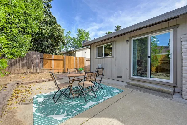 $529,950 | 5812 Kimberly Hill Court, Carmichael, CA 95608