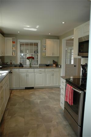 205 Clark Road Plymouth, MA 02360 - Photo 4 of 16 Gallery Image 4