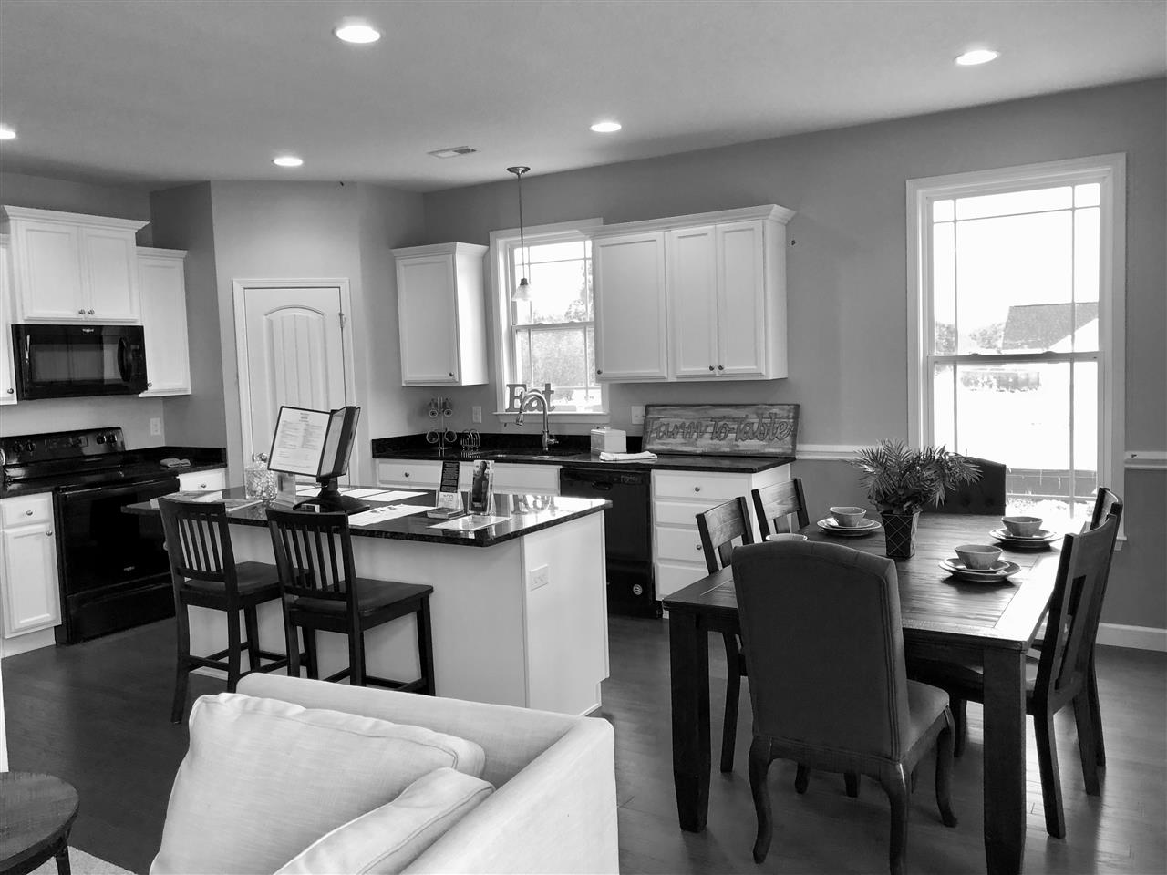 1386 Satterfield Road Greer, SC 29651 - Photo 6 of 7 Gallery Image 6