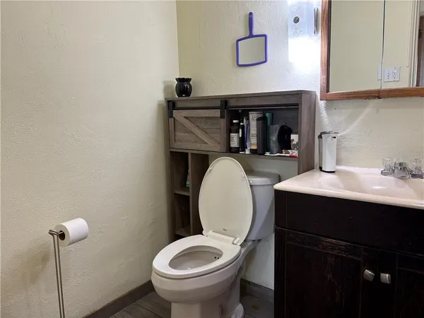 $179,900 | 562 Firethorne Drive, Monroeville, PA 15146