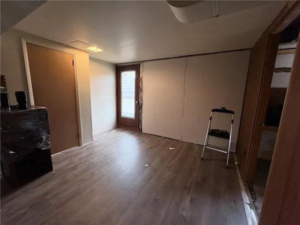 $179,900 | 562 Firethorne Drive, Monroeville, PA 15146