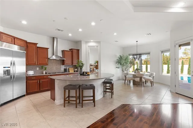 $1,325,000 | 2460 Chateau Napoleon Drive, Henderson, NV 89044