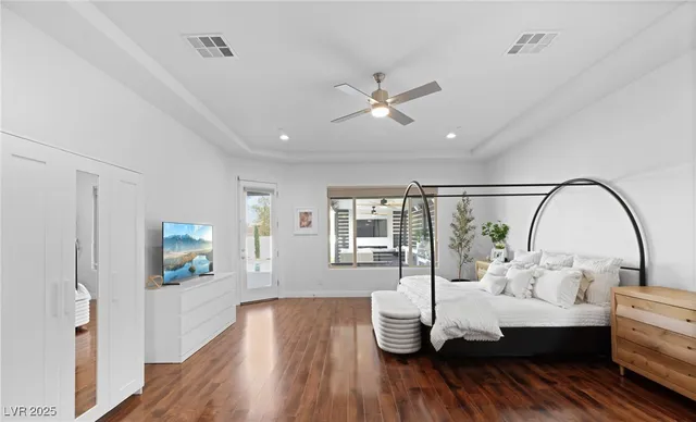 $1,325,000 | 2460 Chateau Napoleon Drive, Henderson, NV 89044