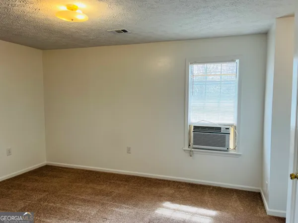 $900 | 42 Robinson Street, Unit A, Newnan, GA 30263