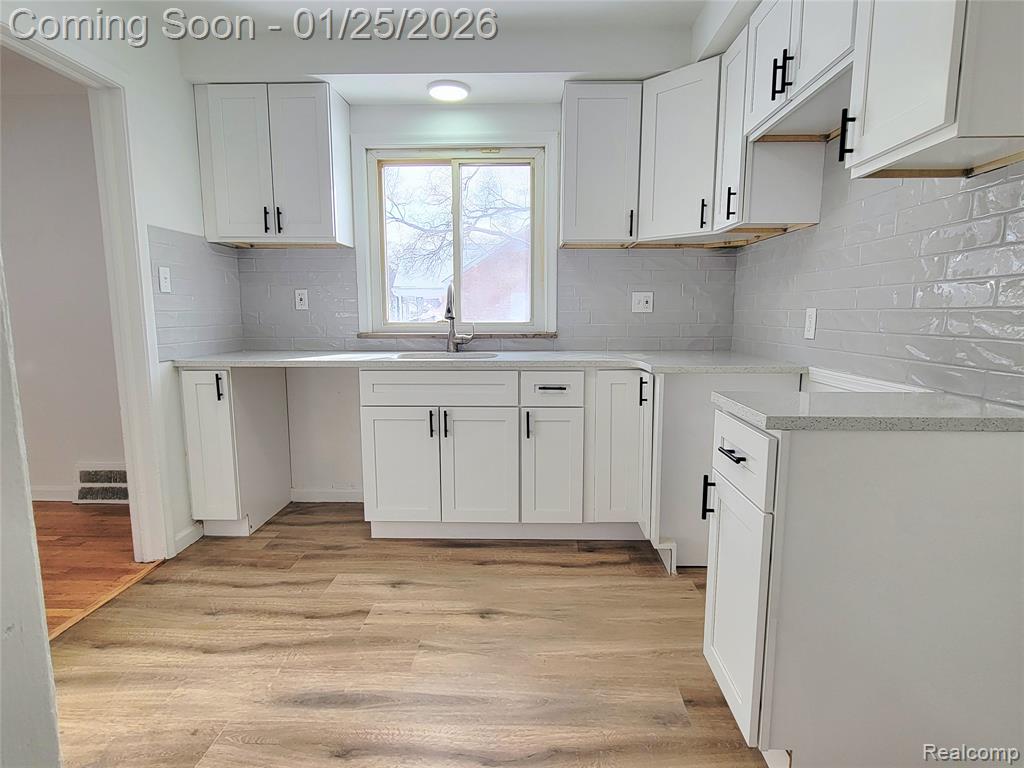 19469 Sunderland Road Detroit, MI 48219 - Photo 6 of 30 Gallery Image 6