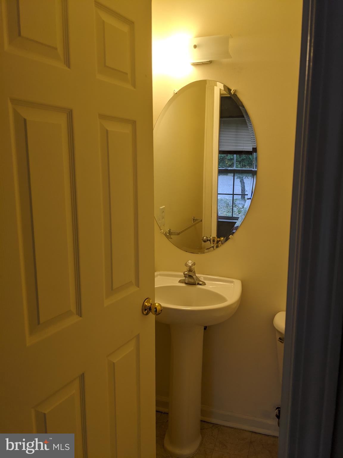 47 Meadow Rue Lane Sicklerville, NJ 08081 - Photo 2 of 39