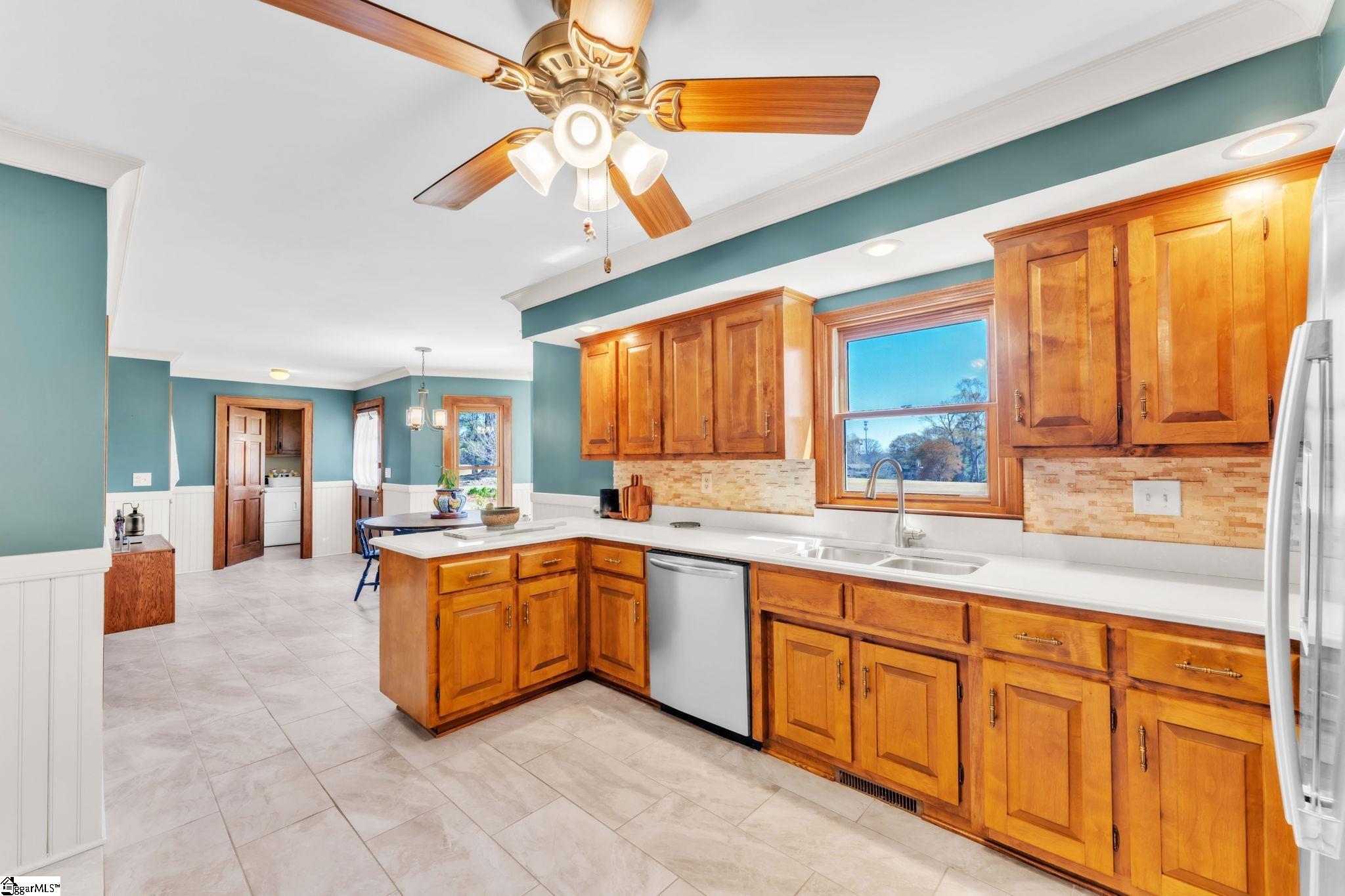 3004 Bethel Road Simpsonville, SC 29681 - Photo 9 of 35