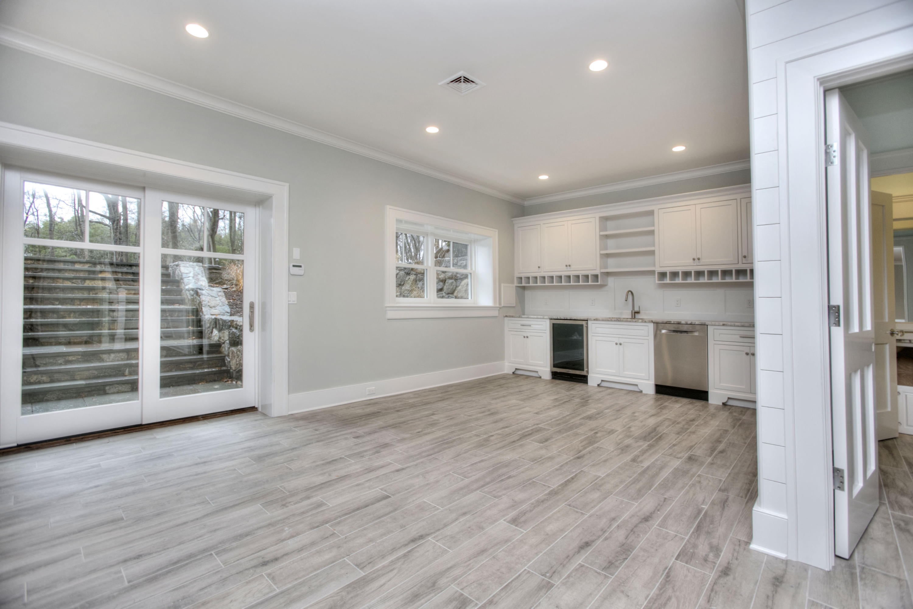 11 Sunswyck Road Darien, CT 06820 - Photo 21 of 25