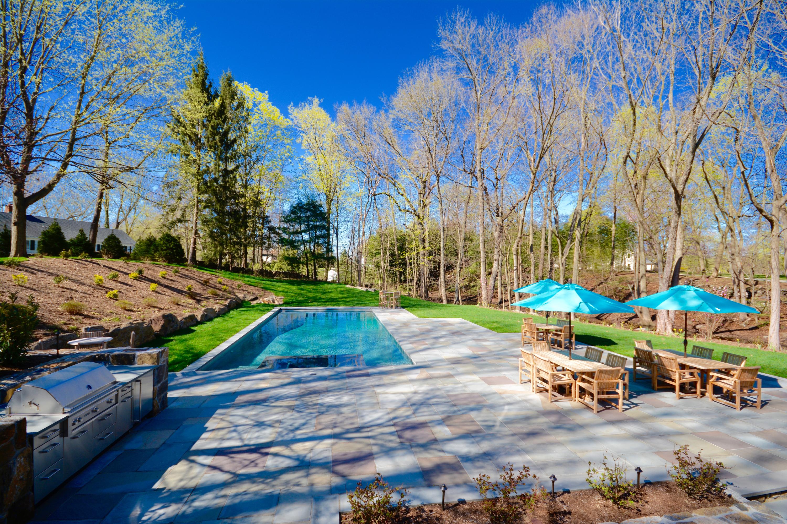 11 Sunswyck Road Darien, CT 06820 - Photo 23 of 25 a park with lots of swings and slides