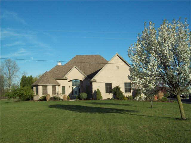 2212 Sheick Road Monroe, MI 48162 - Photo 3 of 17 20089065-2.JPG