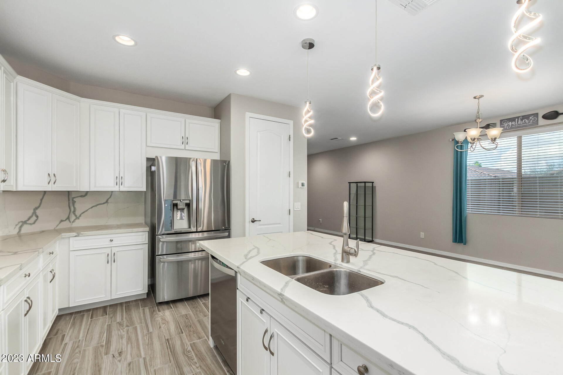 2810 East Fraktur Road Phoenix, AZ 85040 - Photo 13 of 37 0019-19 - Fraktur 2810