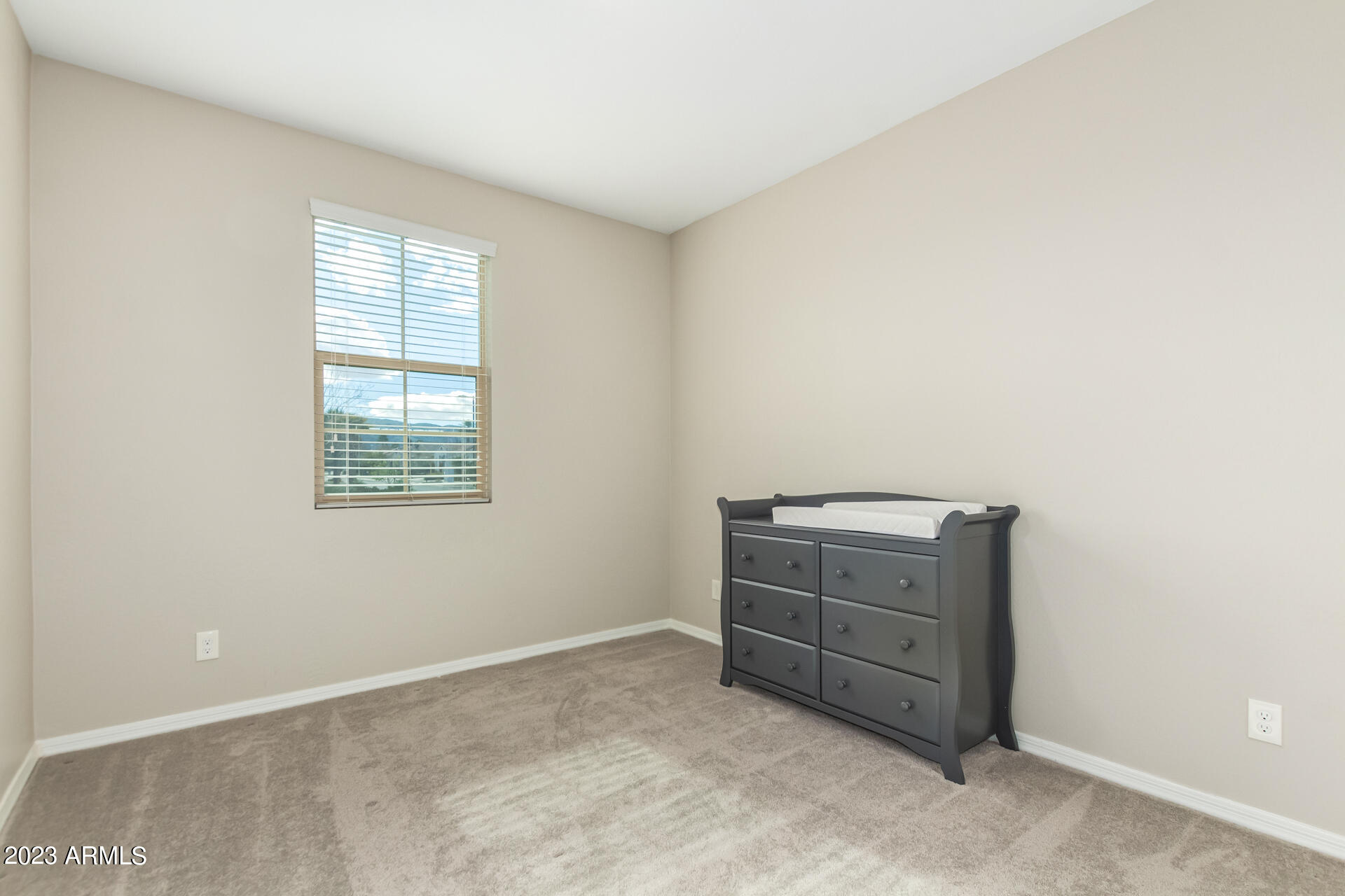 2810 East Fraktur Road Phoenix, AZ 85040 - Photo 22 of 37 0028-29 - Fraktur 2810