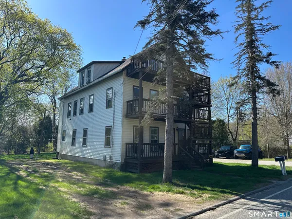 $419,900 | 16-20 Lake Street, Plainfield, CT 06354